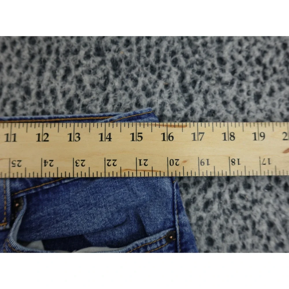 Levis 505 Straight Leg Jeans Mens 32x32 Blue Medium Wash Classic Denim Workwear